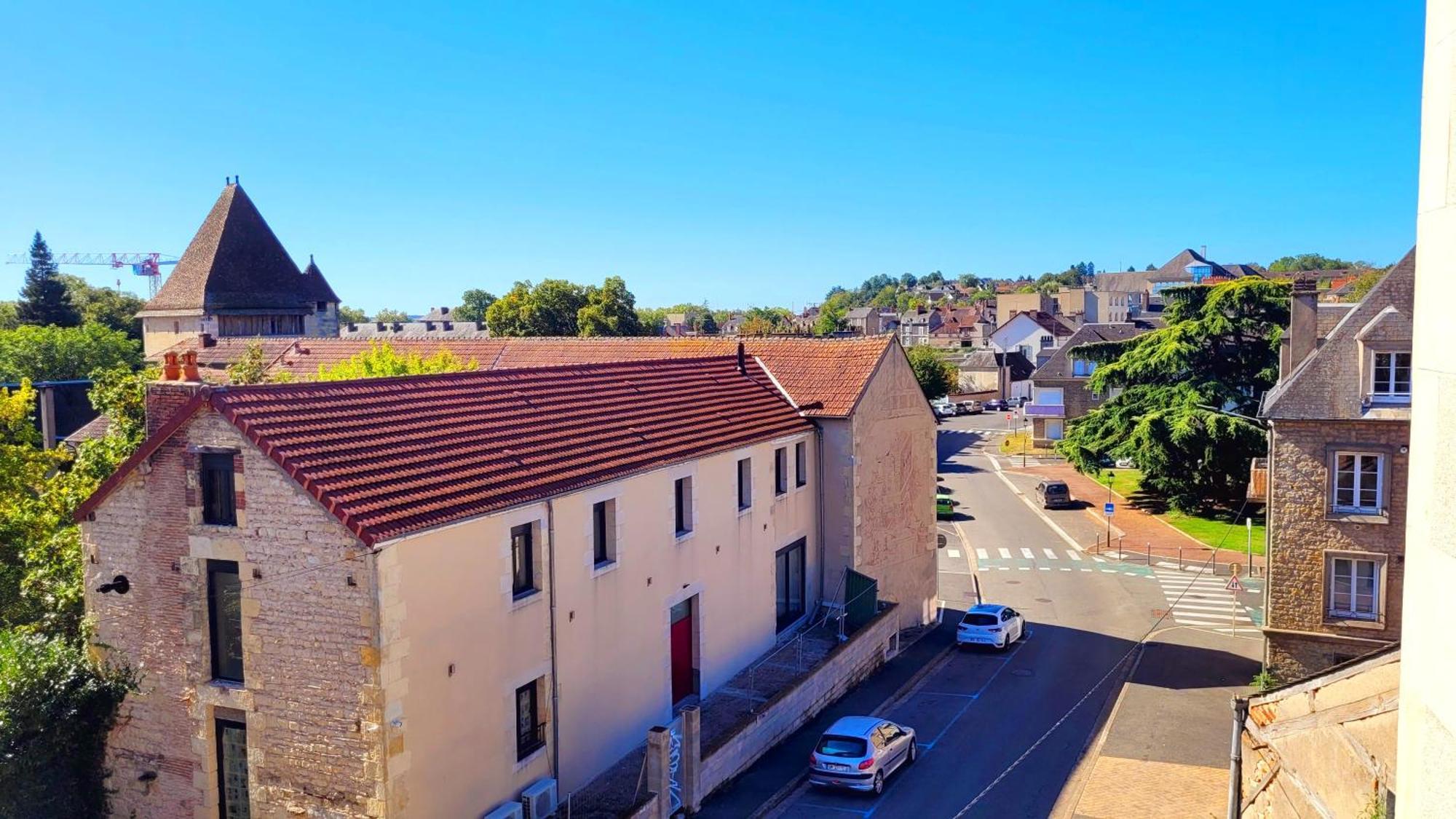 "Au Centre De Nevers" Hyper Centre Ville De Nevers, Proche Gare, Spacieux & Calme Zewnętrze zdjęcie